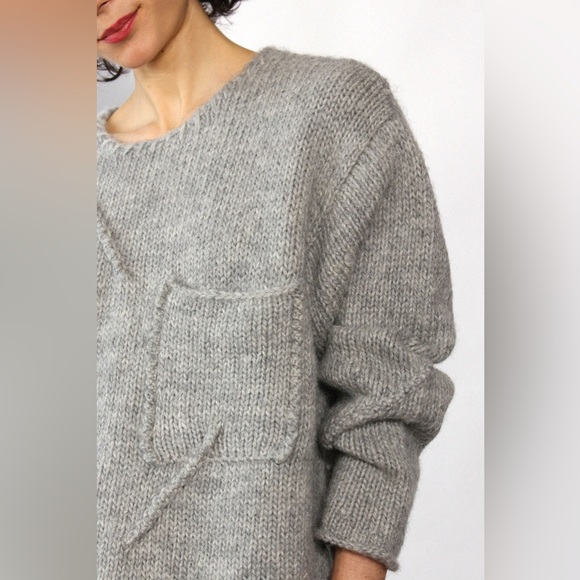 The Limited Gray Crew Neck Boxy Pebble 100% Wool Hand Knit Sweater - Picture 2 of 12